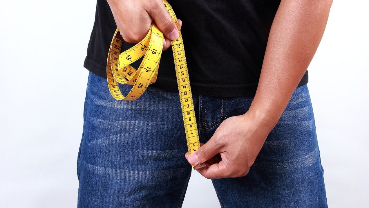 muž merajúci penis pred zväčšením